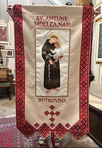 BLAGOSLOVLJEN NOVI KONAVOSKI BARJAK